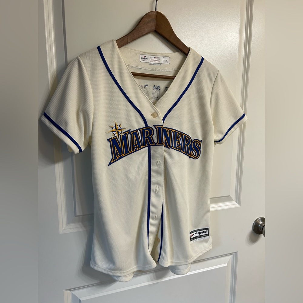 Majestic Cool Base Cream Shirt